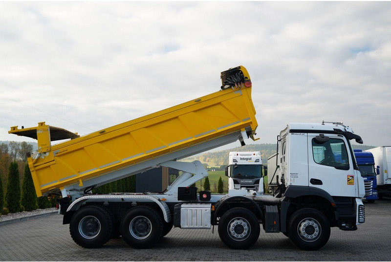 Mercedes-Benz AROCS 3243 / 8x4 / WYWROTKA DWUSTRONNA 6.2 M / HYDROBURTA / HYD - Tipper: picture 5 Mercedes-Benz AROCS 3243 / 8x4 / WYWROTKA DWUSTRONNA 6.2 M / HYDROBURTA / HYD - Tipper: picture 5