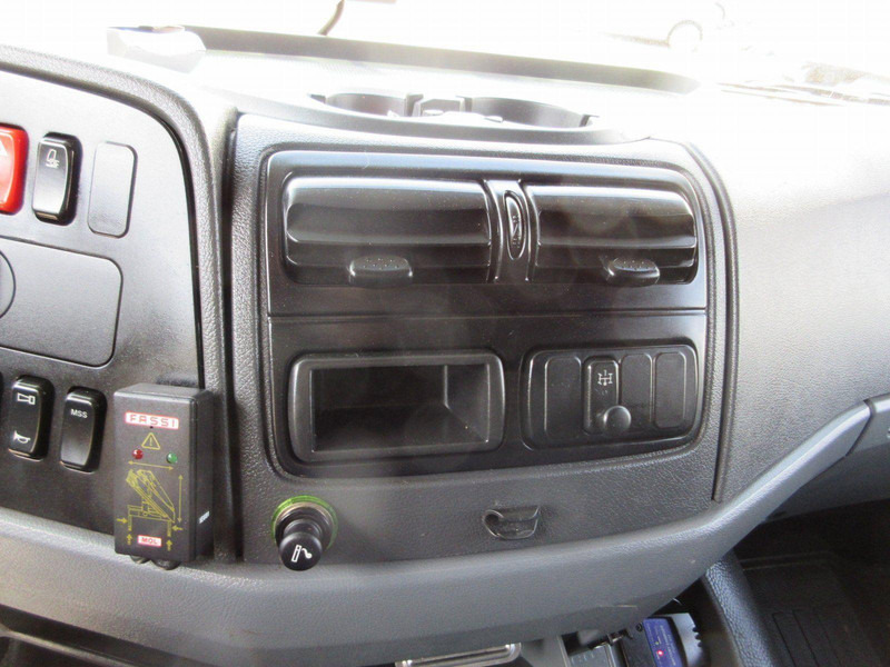 Dropside/ Flatbed truck, Crane truck Mercedes-Benz ATEGO 1224 L: picture 14