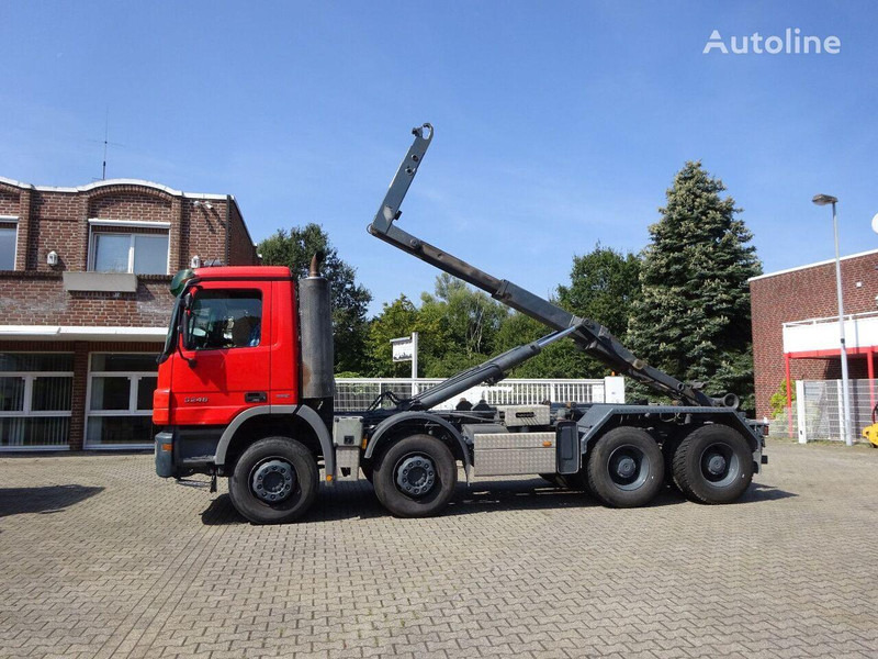 Mercedes-Benz Actros 3246 - Hook lift truck - Hook lift truck: picture 3 Mercedes-Benz Actros 3246 - Hook lift truck - Hook lift truck: picture 3