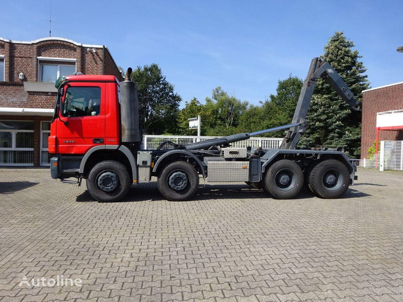 Mercedes-Benz Actros 3246 - Hook lift truck - Hook lift truck: picture 4 Mercedes-Benz Actros 3246 - Hook lift truck - Hook lift truck: picture 4