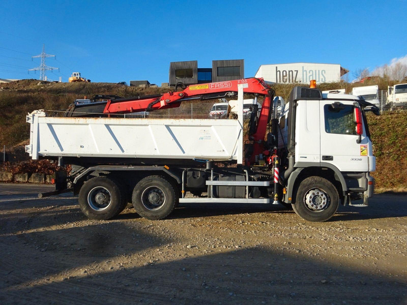 Mercedes-Benz Actros 3336 6x4 Three sided Tipper + Crane FASSI F155A.0.22 - Tipper, Crane truck: picture 3 Mercedes-Benz Actros 3336 6x4 Three sided Tipper + Crane FASSI F155A.0.22 - Tipper, Crane truck: picture 3