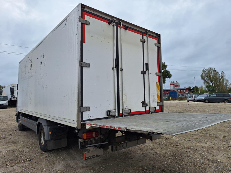 Refrigerator truck Mercedes-Benz Atego 1218 - Carrier Supra frigo + DHollandia 1500 kg LBW: picture 9 Refrigerator truck Mercedes-Benz Atego 1218 - Carrier Supra frigo + DHollandia 1500 kg LBW: picture 9