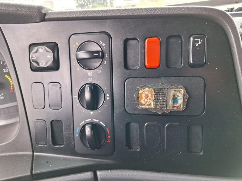 Refrigerator truck Mercedes-Benz Atego 1218 - Carrier Supra frigo + DHollandia 1500 kg LBW: picture 14 Refrigerator truck Mercedes-Benz Atego 1218 - Carrier Supra frigo + DHollandia 1500 kg LBW: picture 14