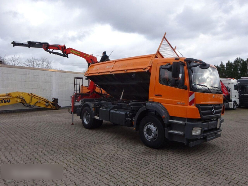 Lease a Mercedes-Benz Axor 1833 - 2 way tipper+crane Mercedes-Benz Axor 1833 - 2 way tipper+crane: picture 10