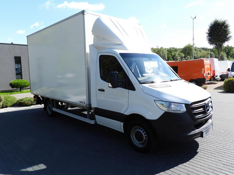 Mercedes-Benz SPRINTER 315 - Box van: picture 4 Mercedes-Benz SPRINTER 315 - Box van: picture 4