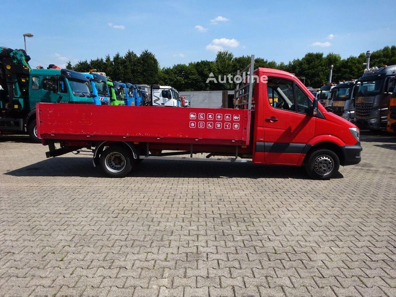 Flatbed van Mercedes-Benz Sprinter 519 - Flatbed: picture 12 Flatbed van Mercedes-Benz Sprinter 519 - Flatbed: picture 12