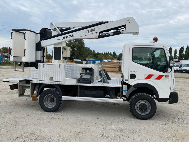 Renault Maxity 150 dxi 4x4 - Versalift Lifting Basket - 3,5t - Truck mounted aerial platform: picture 4 Renault Maxity 150 dxi 4x4 - Versalift Lifting Basket - 3,5t - Truck mounted aerial platform: picture 4