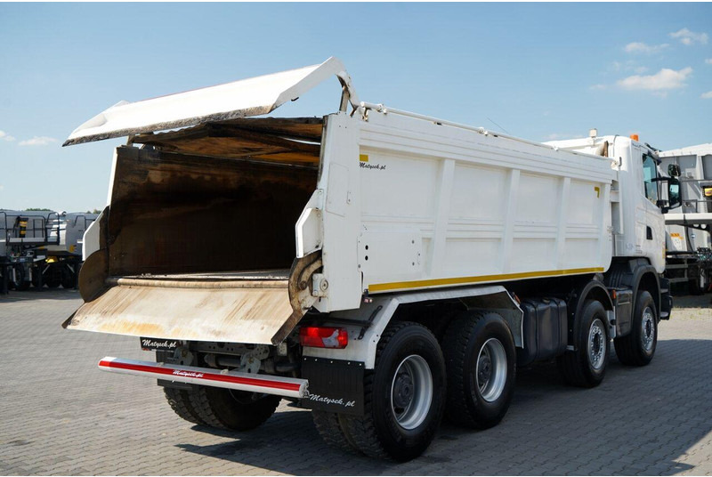 Scania G 410 / 8X4 / ZABUDOWA SAMOWYŁADOWCZA DO ASFALTU / 2X HYDROKLAPA - Asphalt paver: picture 4 Scania G 410 / 8X4 / ZABUDOWA SAMOWYŁADOWCZA DO ASFALTU / 2X HYDROKLAPA - Asphalt paver: picture 4