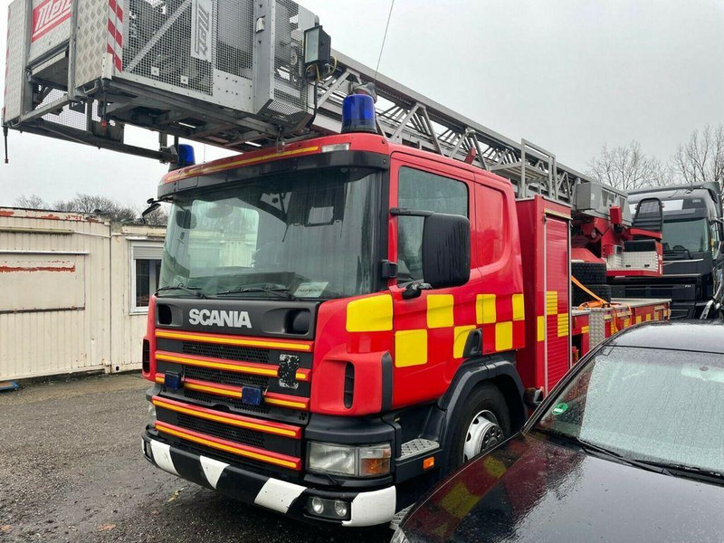 Scania P94-300 Emelőkosaras 33m - Truck mounted aerial platform: picture 2 Scania P94-300 Emelőkosaras 33m - Truck mounted aerial platform: picture 2