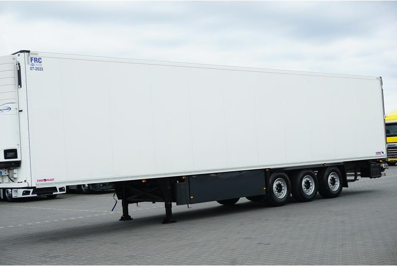 Schmitz Cargobull CHŁODNIA / CARRIER VECTOR 1350 - Refrigerator semi-trailer: picture 3 Schmitz Cargobull CHŁODNIA / CARRIER VECTOR 1350 - Refrigerator semi-trailer: picture 3
