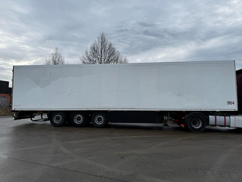Schmitz Cargobull SKO 24 - Closed box semi-trailer: picture 2 Schmitz Cargobull SKO 24 - Closed box semi-trailer: picture 2
