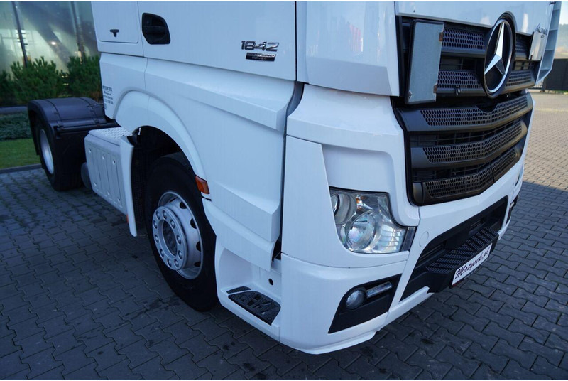 Tractor unit Mercedes-Benz ACTROS 1842: picture 10