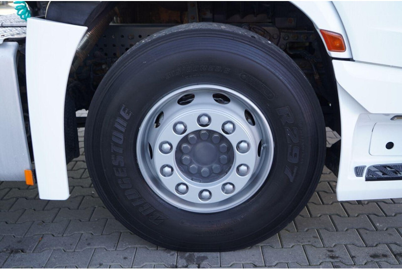 Tractor unit Mercedes-Benz ACTROS 1842: picture 18