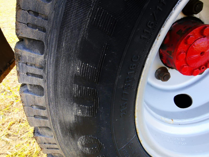 Renault MASCOTT 160 dxi BE Mini Trekker - SZM - 3.5t - Tractor unit: picture 5 Renault MASCOTT 160 dxi BE Mini Trekker - SZM - 3.5t - Tractor unit: picture 5