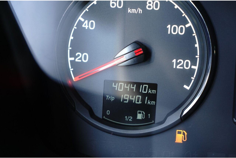 Tractor unit Scania R 450 / RETARDER / NISKA KABINA / PO KONTRAKCIE SERWISOWYM: picture 10 Tractor unit Scania R 450 / RETARDER / NISKA KABINA / PO KONTRAKCIE SERWISOWYM: picture 10