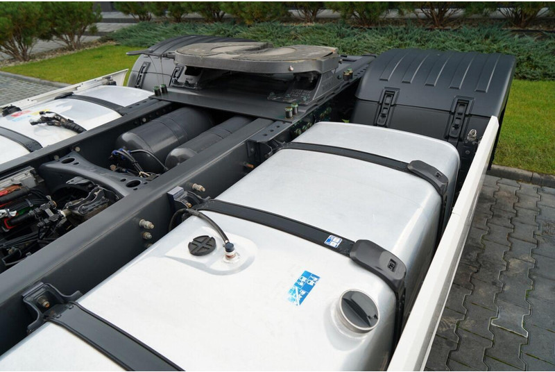 Tractor unit Scania S 500: picture 12