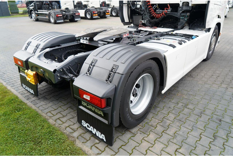 Tractor unit Scania S 500: picture 15