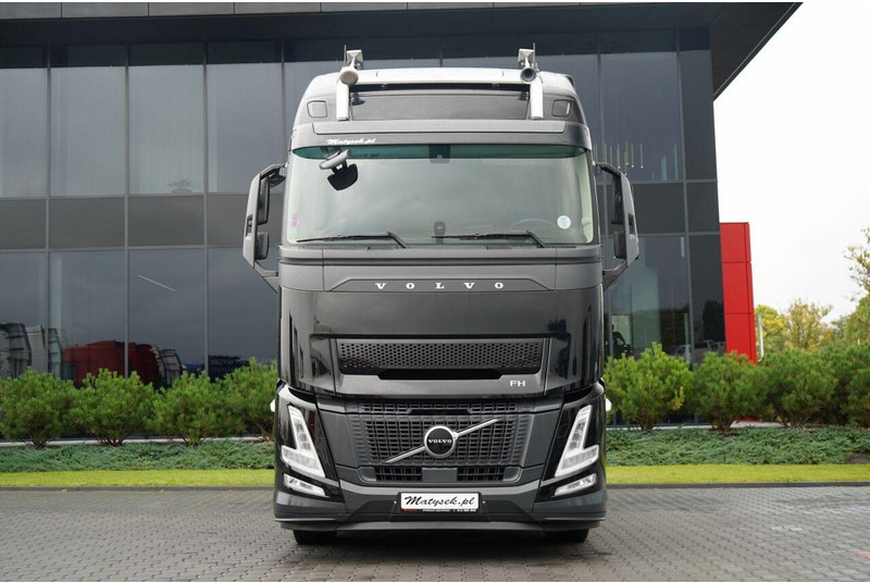 Volvo FH 500 / 2025 ROK / 91 TYS KM / XXL / I-SHIFT - Tractor unit: picture 4 Volvo FH 500 / 2025 ROK / 91 TYS KM / XXL / I-SHIFT - Tractor unit: picture 4