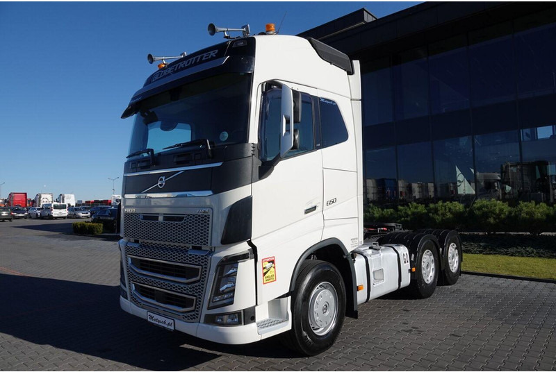 Volvo FH16 / 650 / 6x4 / HYDRAULIKA / I -PARK COOL / 3 OSIOWY CIĄGNIK - Tractor unit: picture 5 Volvo FH16 / 650 / 6x4 / HYDRAULIKA / I -PARK COOL / 3 OSIOWY CIĄGNIK - Tractor unit: picture 5