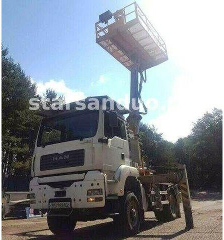 MAN TGA 18.310 4x4 AMV Platform 360 1000kg - Truck, Crane truck: picture 1 MAN TGA 18.310 4x4 AMV Platform 360 1000kg - Truck, Crane truck: picture 1