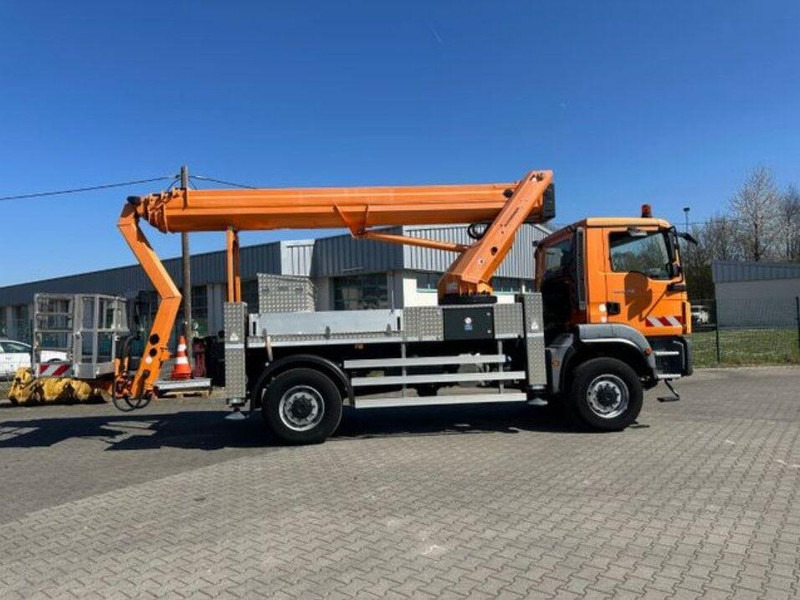 MAN TGM 15.250 4x4 Lifting basket - Ruthmann T300.1 30 m - Truck, Crane truck: picture 4 MAN TGM 15.250 4x4 Lifting basket - Ruthmann T300.1 30 m - Truck, Crane truck: picture 4