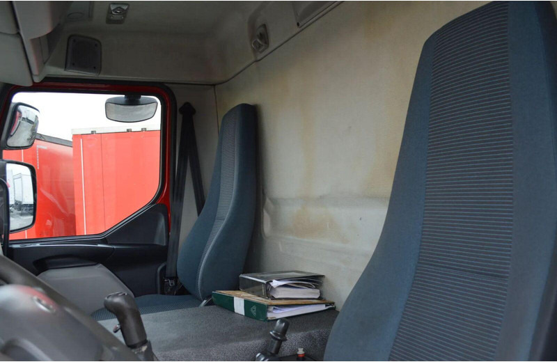 Dropside/ Flatbed truck, Crane truck Volvo FE 18.320 FLATBED CRANE: picture 10 Dropside/ Flatbed truck, Crane truck Volvo FE 18.320 FLATBED CRANE: picture 10