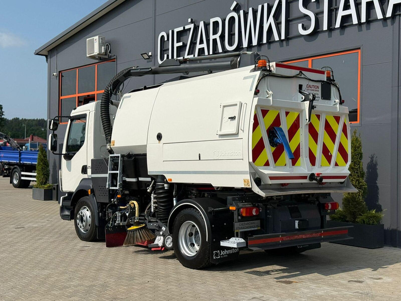 Volvo VOLVO FL 15.250 Euro 6 // zamiatarka dwustronna JOHNSTON VT652 - Road sweeper: picture 3 Volvo VOLVO FL 15.250 Euro 6 // zamiatarka dwustronna JOHNSTON VT652 - Road sweeper: picture 3