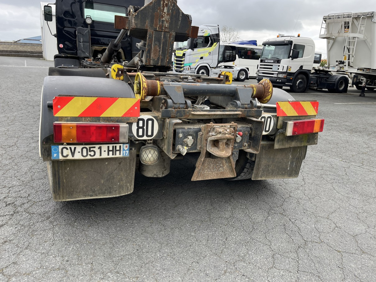 RENAULT PREMIUM 370 6X2 - Hook lift truck: picture 5 RENAULT PREMIUM 370 6X2 - Hook lift truck: picture 5