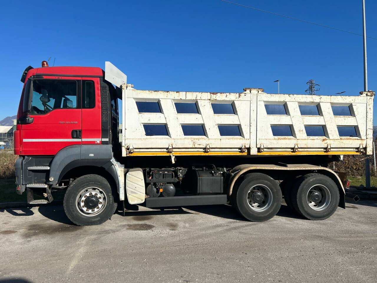 MAN TGA 33.440 - Tipper: picture 1 MAN TGA 33.440 - Tipper: picture 1