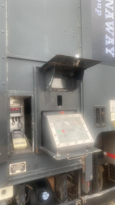 DAF LF 55-220 18 Ton Boxvan Fitted paper and Fabric Shredding Machine - Box truck, Municipal/ Special vehicle: picture 2 DAF LF 55-220 18 Ton Boxvan Fitted paper and Fabric Shredding Machine - Box truck, Municipal/ Special vehicle: picture 2