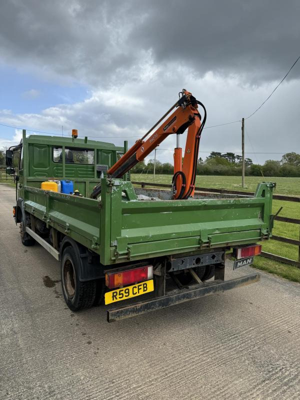 M.A.N. 8.163 Manual 7.5 Ton Dropside with Crane - Dropside/ Flatbed truck, Crane truck: picture 1 M.A.N. 8.163 Manual 7.5 Ton Dropside with Crane - Dropside/ Flatbed truck, Crane truck: picture 1