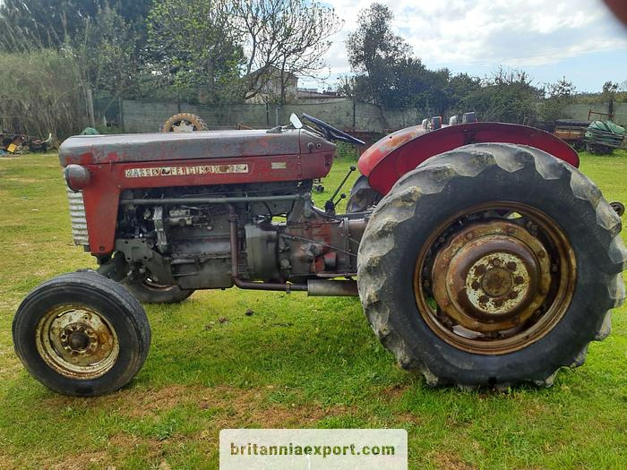 Massey Ferguson 65 | 4 cylinder diesel | disc brakes - Farm tractor: picture 3 Massey Ferguson 65 | 4 cylinder diesel | disc brakes - Farm tractor: picture 3