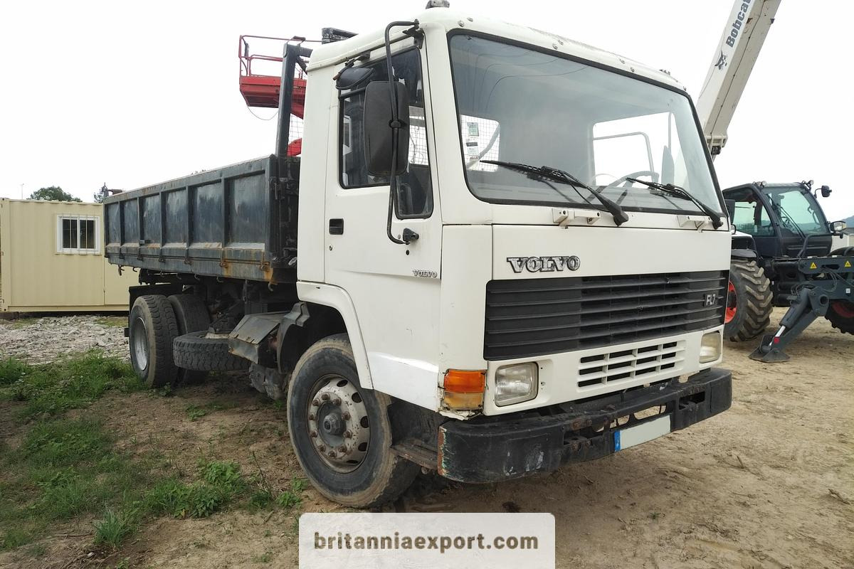 VOLVO FL7 260 HP 6 Cylinder | 19 Ton 3-Way Tipper Truck - Tipper: picture 3 VOLVO FL7 260 HP 6 Cylinder | 19 Ton 3-Way Tipper Truck - Tipper: picture 3