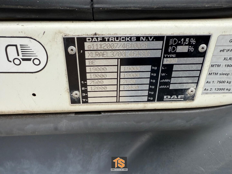 Box truck DAF LF 290 - 19 TON - LADEBORDWAND - BELGIUM TOP TRUCK: picture 8 Box truck DAF LF 290 - 19 TON - LADEBORDWAND - BELGIUM TOP TRUCK: picture 8
