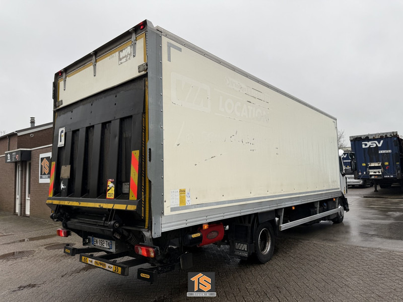 Renault D12 240 - AUTOMATIC - LADEBORDWAND - TOP TRUCK - TUV 10/25 - Box truck: picture 4 Renault D12 240 - AUTOMATIC - LADEBORDWAND - TOP TRUCK - TUV 10/25 - Box truck: picture 4