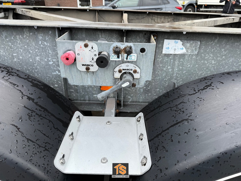 Container transporter/ Swap body semi-trailer Van Hool 3B2013 20FT - ADR - MERCEDES AXLE - DRUM BRAKE - NL TOP TRAILER - 3x AVAILABLE!: picture 10