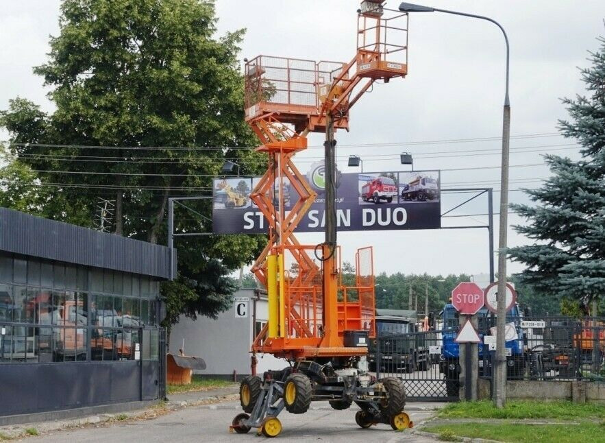 GEISMAR LAMA Rail Road Platform Schienen TWO WAY - Scissor lift: picture 1 GEISMAR LAMA Rail Road Platform Schienen TWO WAY - Scissor lift: picture 1