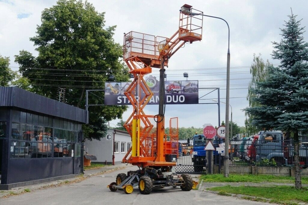 GEISMAR LAMA Rail Road Platform Schienen TWO WAY - Scissor lift: picture 2 GEISMAR LAMA Rail Road Platform Schienen TWO WAY - Scissor lift: picture 2