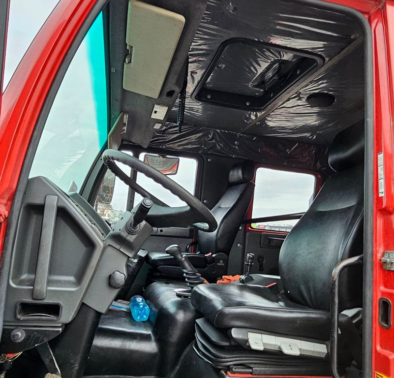 Lease a MAN 6x6 STAR Firetruck Feuerwehr  MAN 6x6 STAR Firetruck Feuerwehr: picture 24