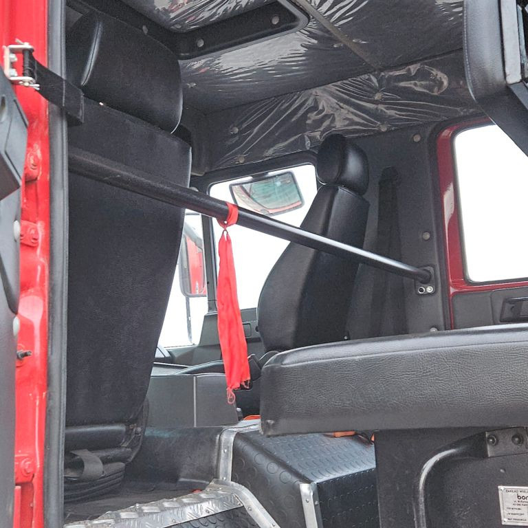 Lease a MAN 6x6 STAR Firetruck Feuerwehr  MAN 6x6 STAR Firetruck Feuerwehr: picture 18