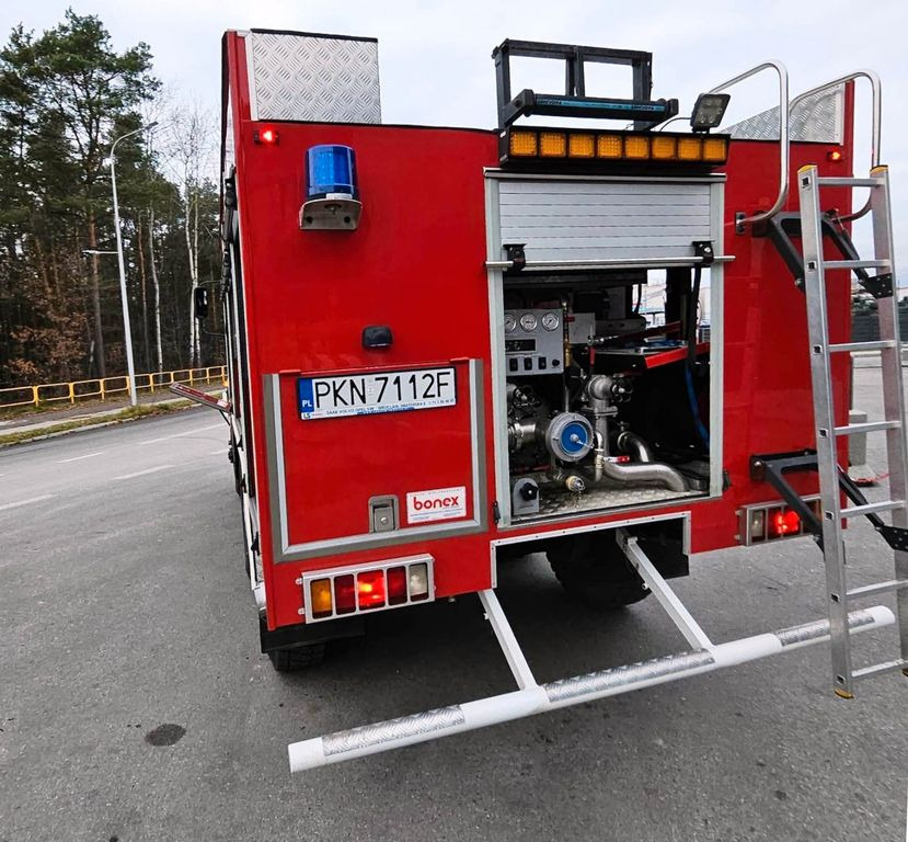Lease a MAN 6x6 STAR Firetruck Feuerwehr  MAN 6x6 STAR Firetruck Feuerwehr: picture 11