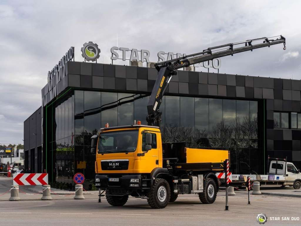 Crane truck, Dropside/ Flatbed truck MAN  TGM 18.340 4x4 PALFINGER PK 20002 CRANE BASKET MAN  TGM 18.340 4x4 PALFINGER PK 20002 CRANE BASKET: picture 8