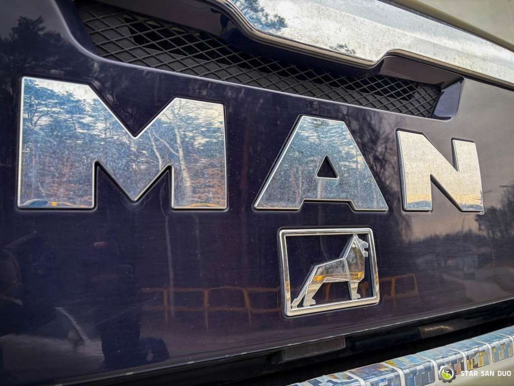 Crane truck, Dropside/ Flatbed truck MAN  TGS 18.440 4x4 HIAB 166 E-4 CRANE KRAN MAN  TGS 18.440 4x4 HIAB 166 E-4 CRANE KRAN: picture 23