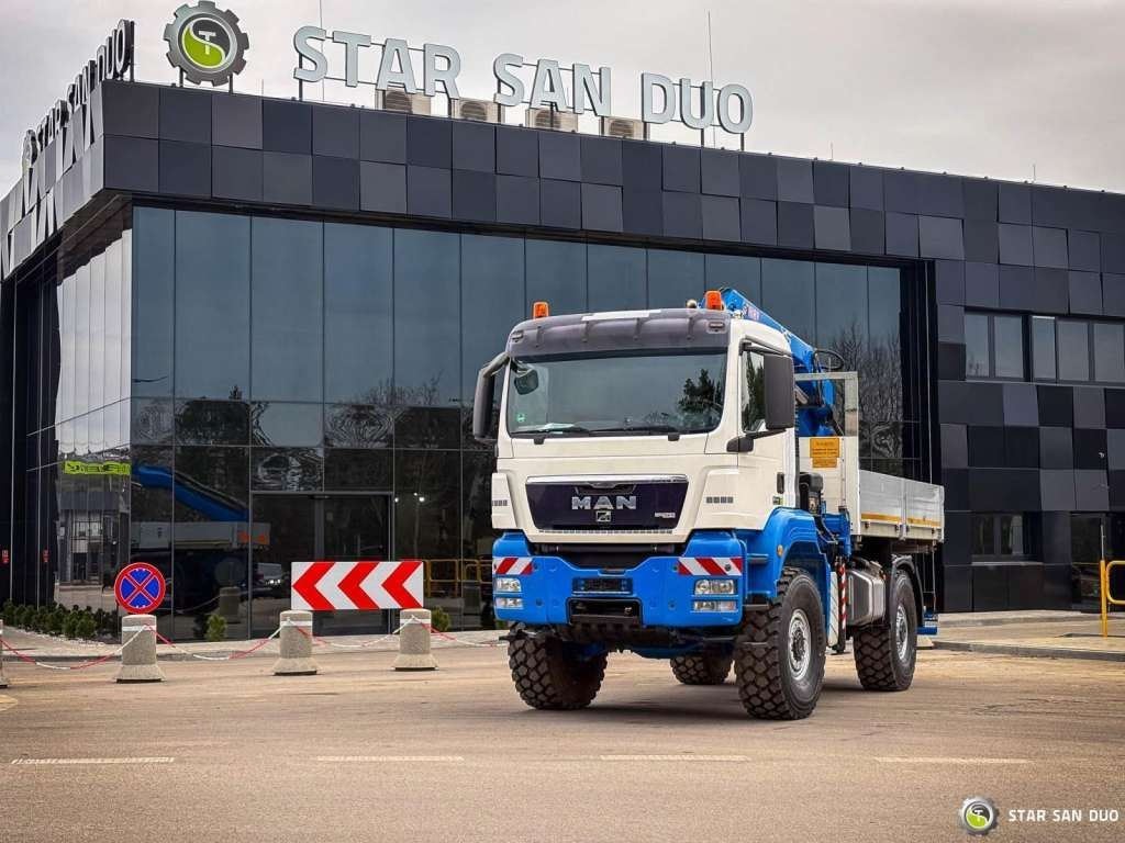 Crane truck, Dropside/ Flatbed truck MAN  TGS 18.440 4x4 HIAB 166 E-4 CRANE KRAN MAN  TGS 18.440 4x4 HIAB 166 E-4 CRANE KRAN: picture 28