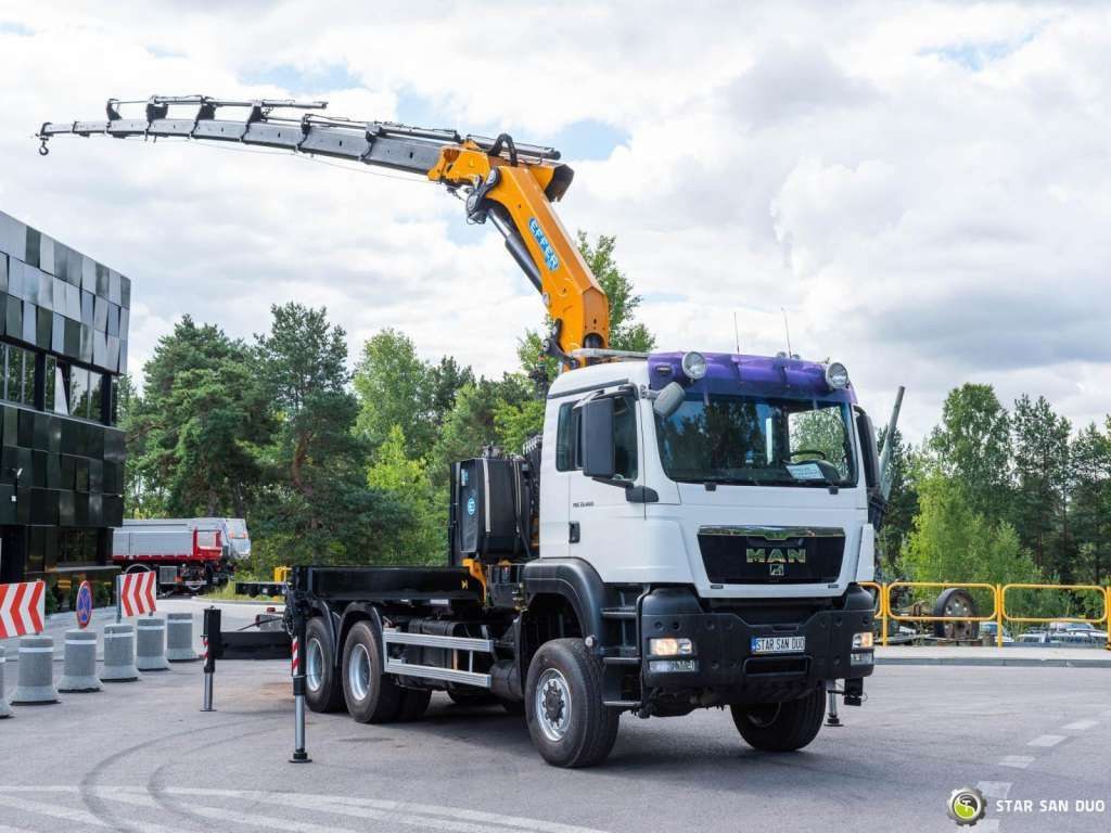MAN TGS 33.400 6x6 BL EFFER 315/8S HDS Crane 2019 - Crane truck: picture 1 MAN TGS 33.400 6x6 BL EFFER 315/8S HDS Crane 2019 - Crane truck: picture 1