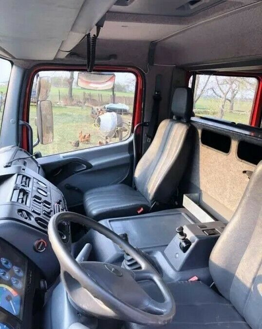 Lease a Mercedes-Benz 4x4 ATEGO 1225 Firebrigade Feuerwehr  Mercedes-Benz 4x4 ATEGO 1225 Firebrigade Feuerwehr: picture 14 Lease a Mercedes-Benz 4x4 ATEGO 1225 Firebrigade Feuerwehr  Mercedes-Benz 4x4 ATEGO 1225 Firebrigade Feuerwehr: picture 14