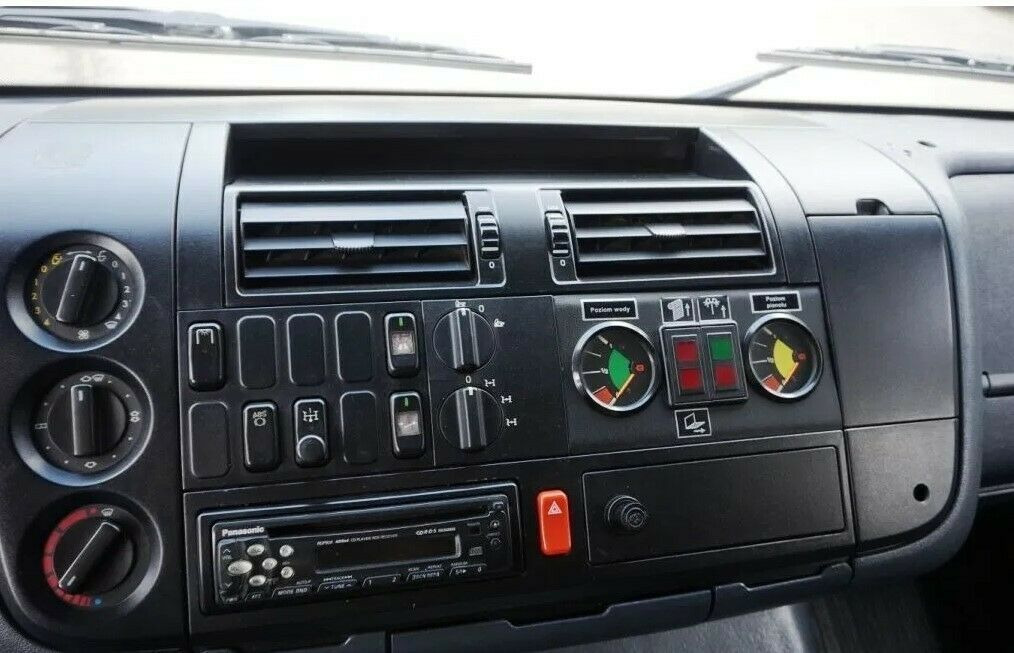 Lease a Mercedes-Benz 4x4 ATEGO 1225 Firebrigade Feuerwehr  Mercedes-Benz 4x4 ATEGO 1225 Firebrigade Feuerwehr: picture 23 Lease a Mercedes-Benz 4x4 ATEGO 1225 Firebrigade Feuerwehr  Mercedes-Benz 4x4 ATEGO 1225 Firebrigade Feuerwehr: picture 23