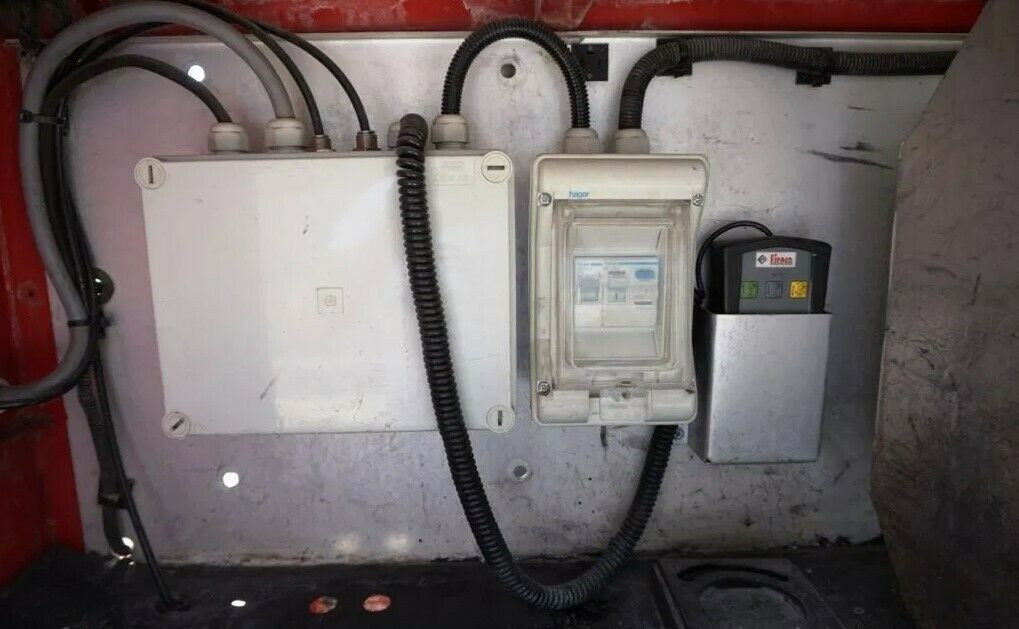 Lease a Mercedes-Benz 4x4 ATEGO 1225 Firebrigade Feuerwehr  Mercedes-Benz 4x4 ATEGO 1225 Firebrigade Feuerwehr: picture 20 Lease a Mercedes-Benz 4x4 ATEGO 1225 Firebrigade Feuerwehr  Mercedes-Benz 4x4 ATEGO 1225 Firebrigade Feuerwehr: picture 20