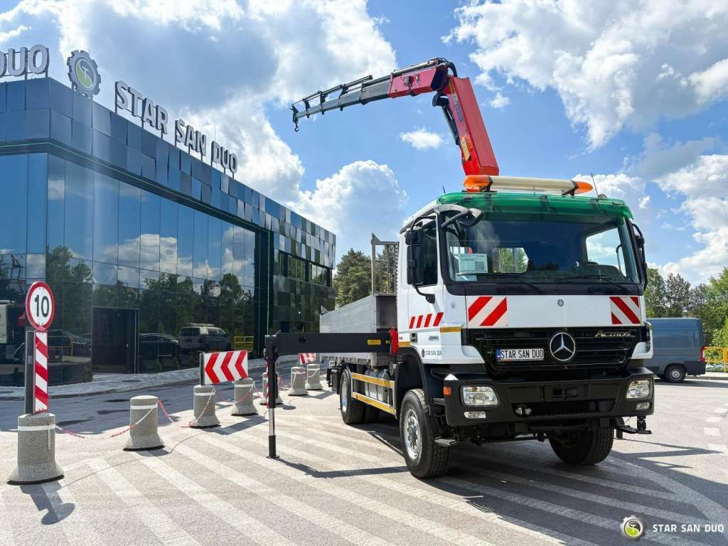 Mercedes-Benz ACTROS 2044A 4x4 Palfinger PK 20002 hds Crane - Crane truck: picture 2 Mercedes-Benz ACTROS 2044A 4x4 Palfinger PK 20002 hds Crane - Crane truck: picture 2