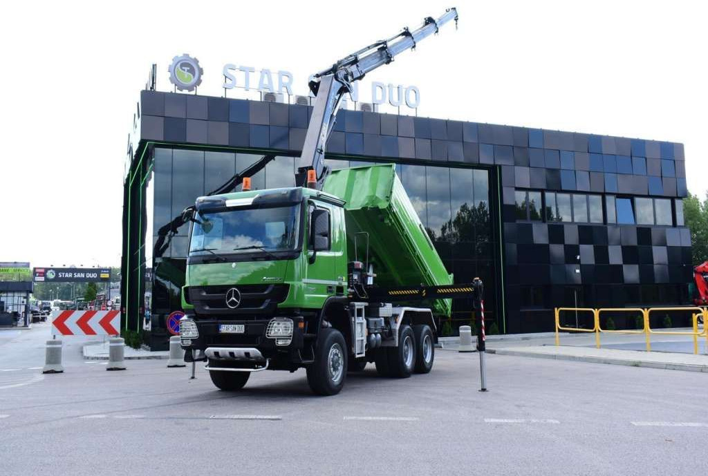 Crane truck Mercedes-Benz  ACTROS 3346 6x6 HIAB 244EP-4 Crane Kipper: picture 12